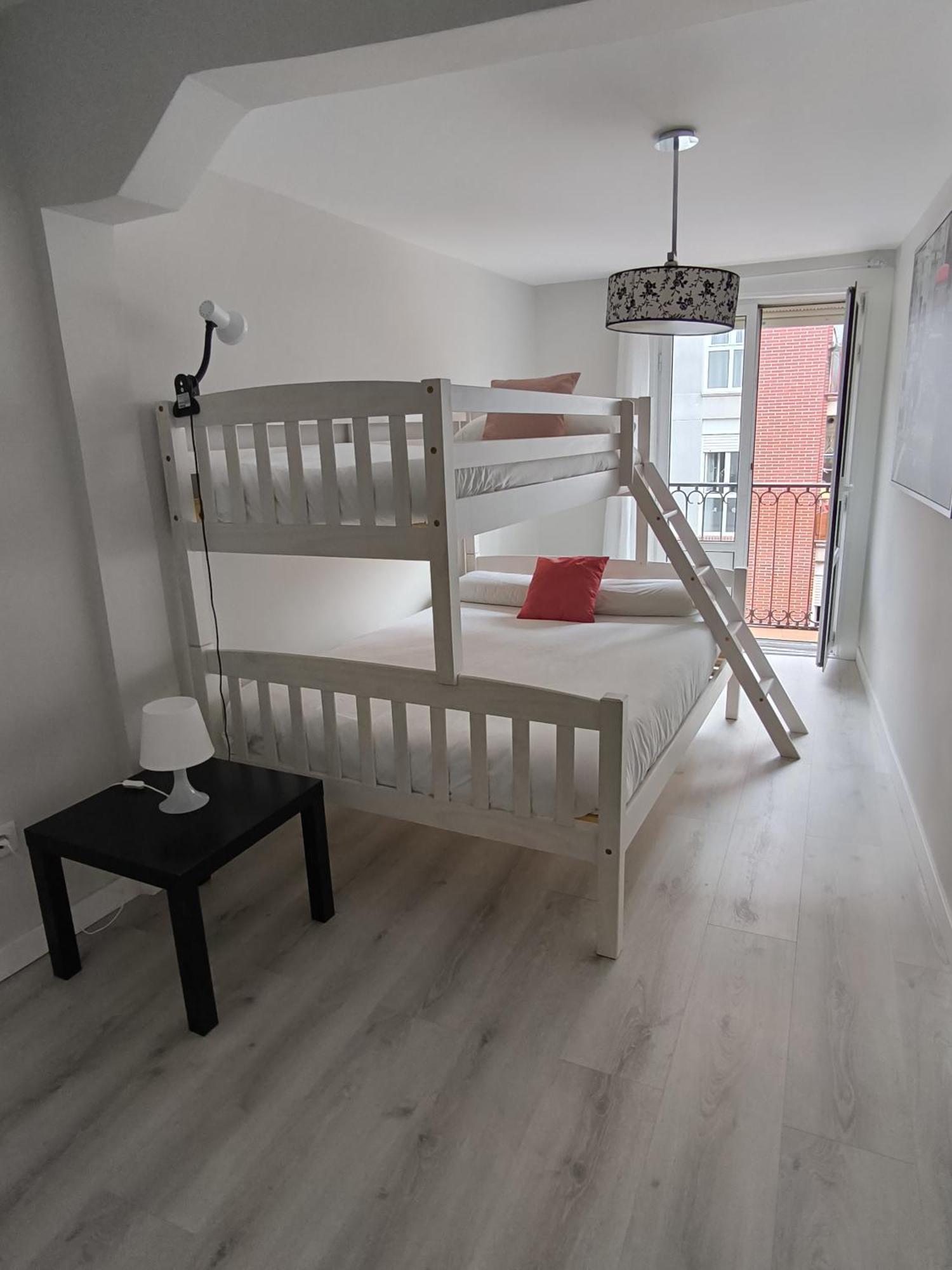 Luminoso Apartamento En El Centro Santander Eksteriør billede